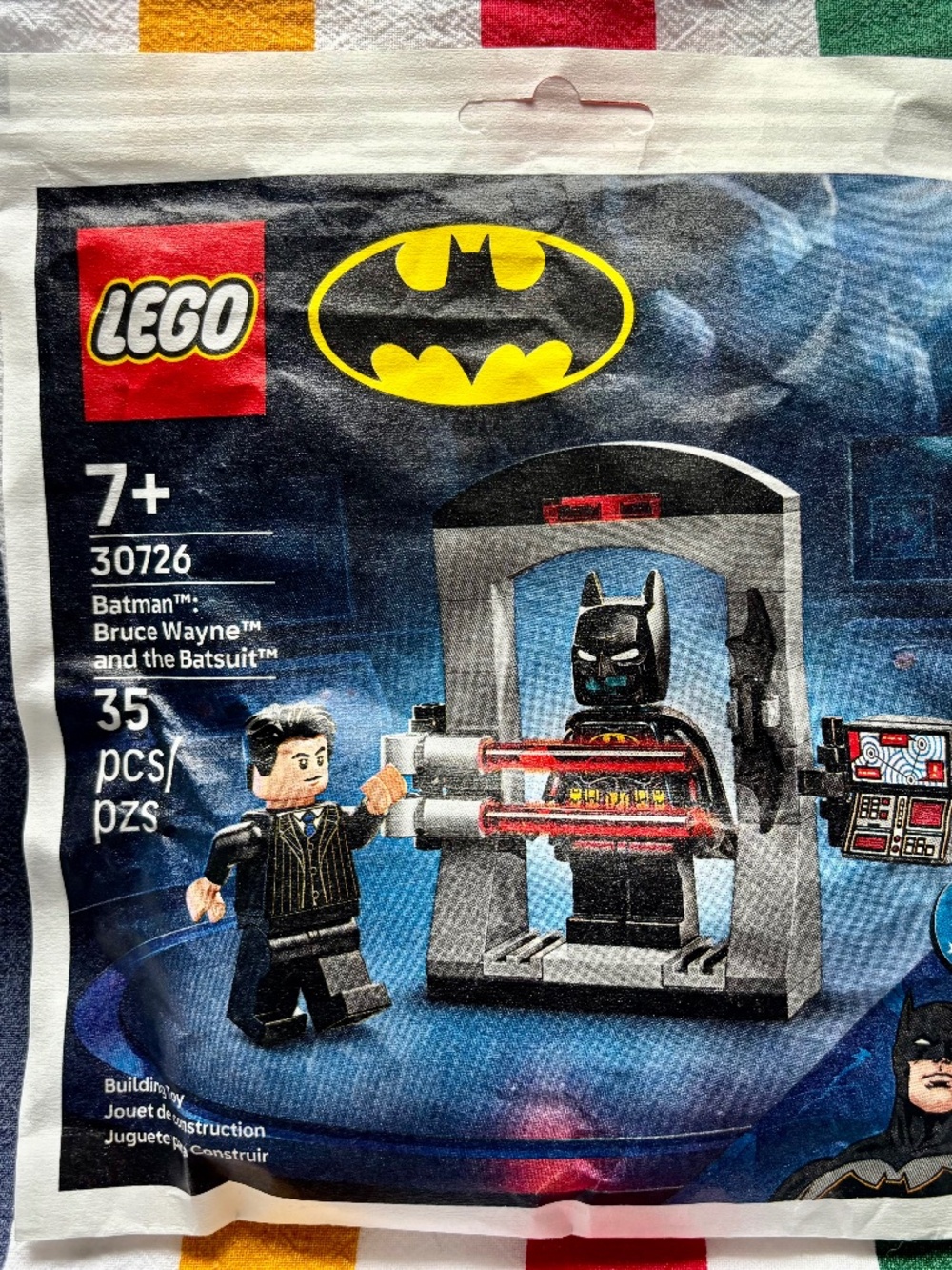 LEGO Super Heroes "Batman: Bruce Wayne and the Batsuit paper bag" 30726 UNOPENED